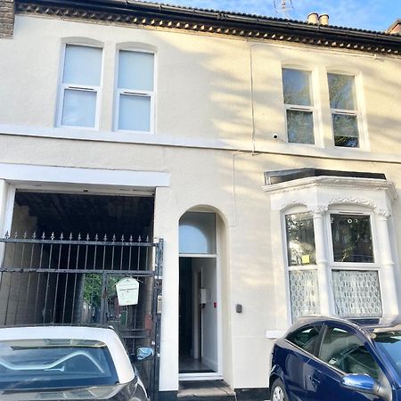 Luxury En-Suite Double Bedroom Stratford E15 London Exteriör bild